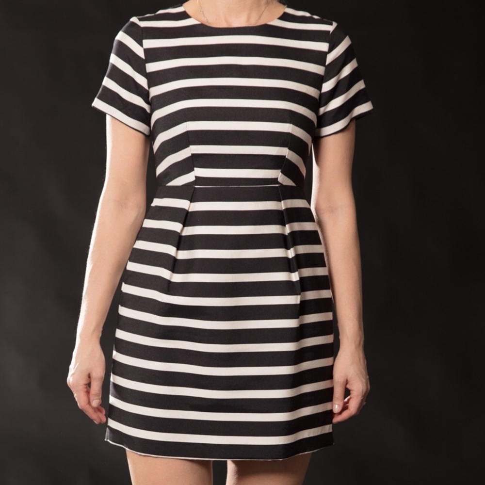 Bodycon striped dress Size 6